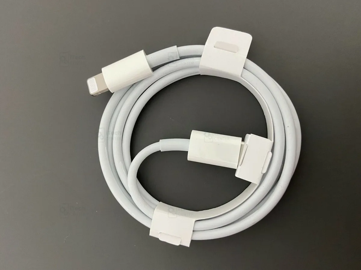Алтернативен кабел за зареждане USB-C към Lightning — примерна снимка на вида част